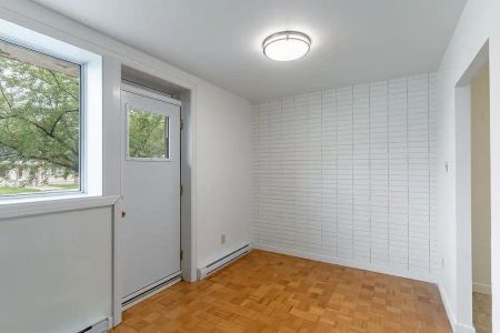 Norway House — 1 Bedroom 1 Bath Reno (1Bed1BathR-C1) - Photo 3