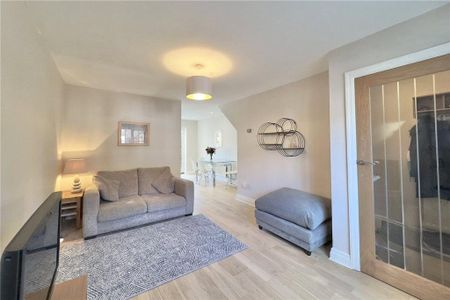 3 bedroom terraced house to rent - Photo 4