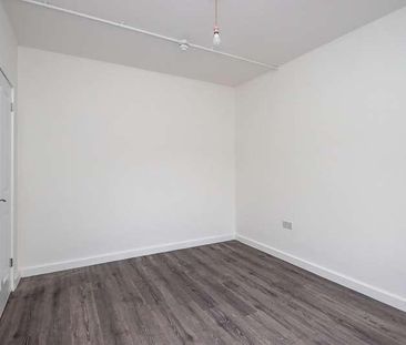 Church Road, Urmston, Manchester, M41 - Photo 6