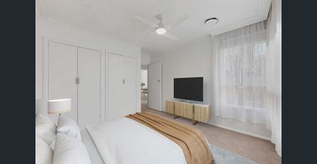 Private Single-Level Villa with Garden and Garage in Premier Location - Photo 3