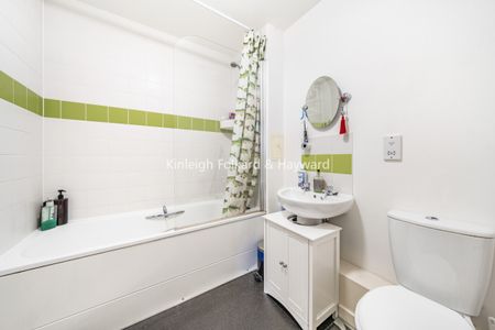 Westmoreland Road, Elephant & Castle, London, SE17 - Photo 5