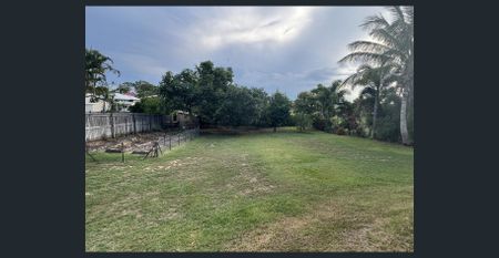 Modern 4-Bedroom Home on Hastie Road - Photo 2