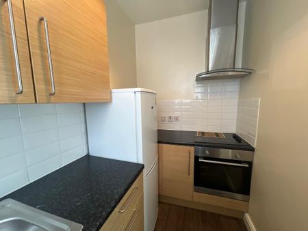 2 bedroom apartment to rent - Photo 5