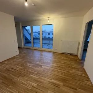 2 Zimmer-Dachgeschosswohnung mit Terrasse im 20. Bezirk - Foto 1