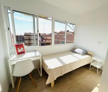 Calle del Alhelí, Getafe, Community of Madrid 28903 - Photo 3