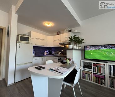 Pronájem bytu 1+kk a garsoniéry 58 m² - Photo 2