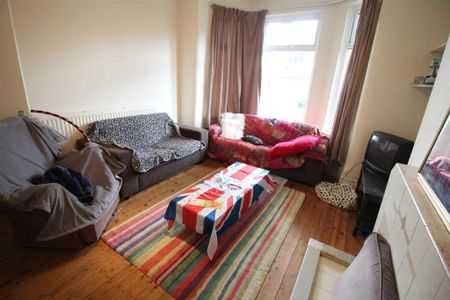 5 bedroom house to rent - Photo 2