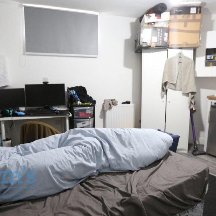 1 bed Studio for Rent - Photo 1