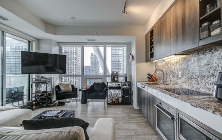 For Lease - 101 Erskine Avenue Unit# 2507, Toronto, Ontario - Photo 5