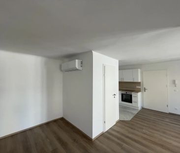 Traumhafte 2 Zimmer Dachgeschoßwohnung - Erstbezug nach Komplettsan... - Foto 3