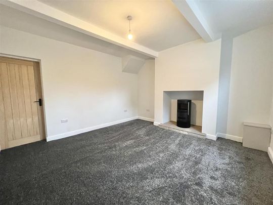 2 bedroom terraced house to rent - Photo 1
