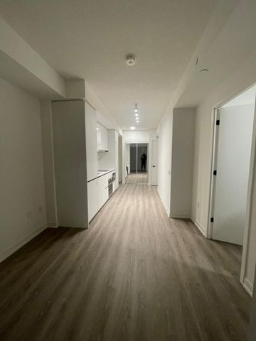 For Lease - 8 Interchange Way Unit# 4001, Vaughan, Ontario - Photo 5