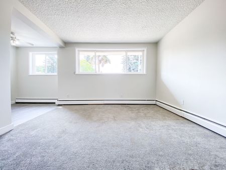 Alberta, 9550 & 9604 129B Ave, T5E 0P8, Edmonton - Photo 5
