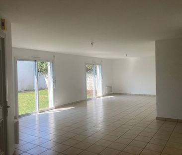 Location Maison 5 pièces 94m² NANTES 44000 - Photo 4