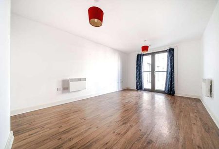 Honeybourne Way, Cheltenham, Gloucestershire, GL50 - Photo 3