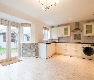 Ringstone, Duxford, Cambridge - Photo 2