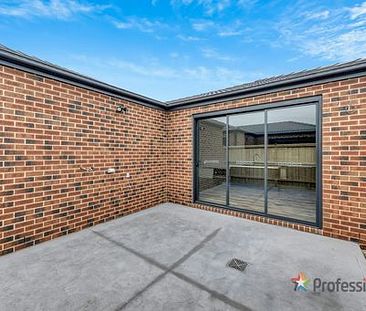 16 Serenade Street, Donnybrook VIC 3064 - Photo 1