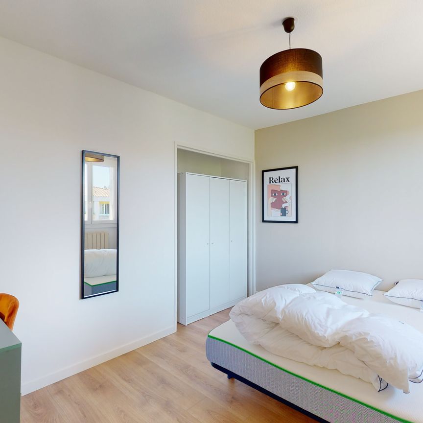 Aix Coq Argent — Chambre Privée 2 - Photo 2