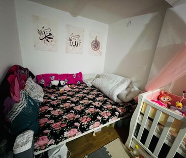 4 Bed Terraced House, Clifford Road, E16 - Photo 4