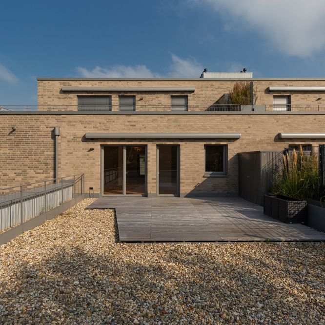 Traumhafte Wohnung mit 80m² Südterrasse in Bestlage KR-Bockum - Photo 1