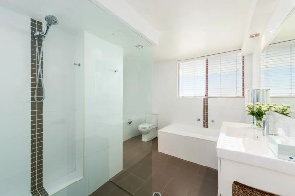 121/41 Rocklands Road, Wollstonecraft. - Photo 1