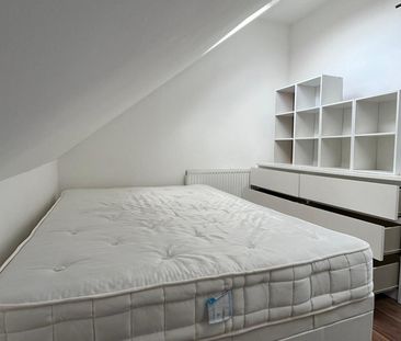 Studio Flat, Higham Road, N17 - Photo 2