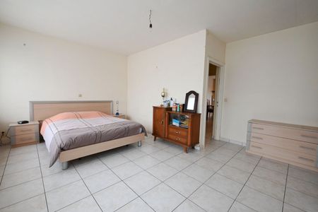 Te huur: Gelijkvloers appartement in Ardooie met carport! - Foto 3