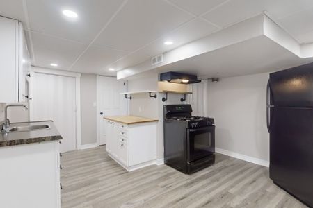 For Lease - 326 Rosedale Drive Unit# Bsmt, Whitby, Ontario - Photo 3