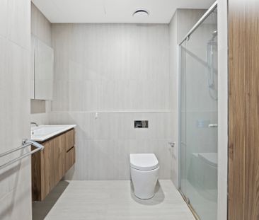 Stylish 2-Bedroom Apartment in Wright - Photo 5