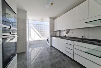 Apartamento T4 em Lisboa