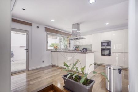 Moradia T4 em Lisboa - Photo 2