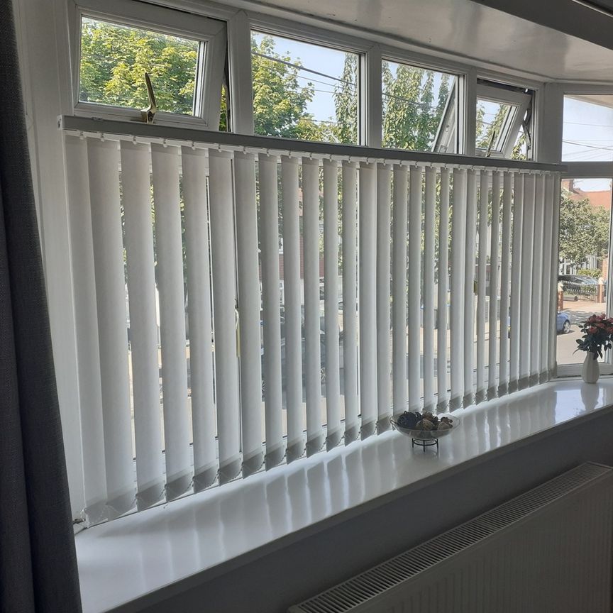 Room in a Shared House, Rochford Way, CR0 - Photo 1