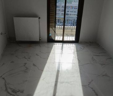 Διαμέρισμα για ενοικίαση Πολίχνη - Φωτογραφία 2
