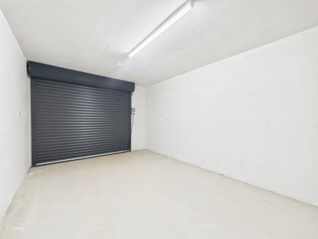 1 Priory Gate - Photo 5