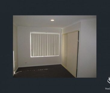 Spacious Family Home - Photo 5