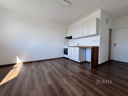 Pronájem bytu 1+1 36 m² - Fotografie 5