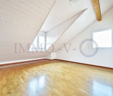 SPACIOUS AND LIGHT-FILLED IN A DUPLOX WITH BALCONY-TERRACE - Foto 3