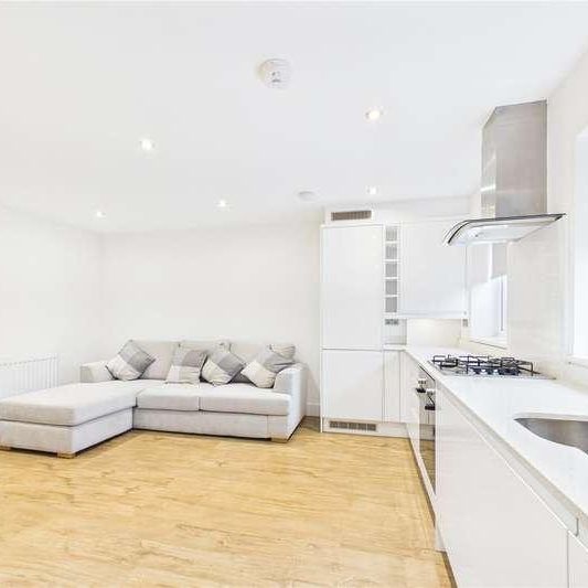 Middle Barn, Minchens Court, Minchens Lane, Bramley, Tadley, Hampshire, RG26 - Photo 1