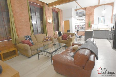 2 Bedroom Apartment - Photo 3