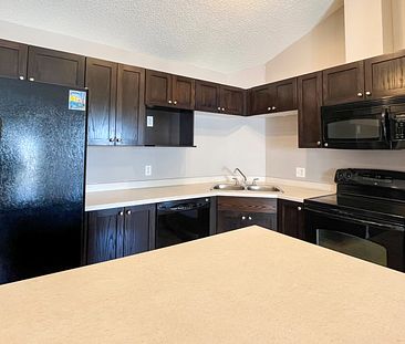 Modern 2 Bed Condo For Rent In Clareview - Photo 2