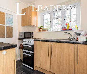 2 bedroom apartment to rent Drummond Gardens, Christ Church Mount, ... - Photo 6