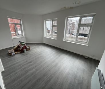 High Street, Erdington, BIRMINGHAM - Photo 1