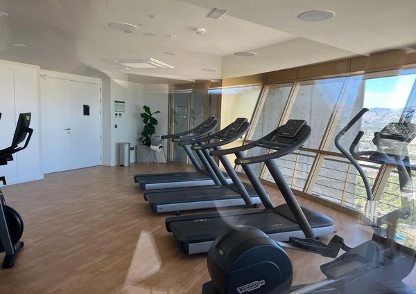 2 room luxury Flat for rent in Benidorm, Spain