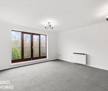 2 bedroom apartment to rent - Photo 6