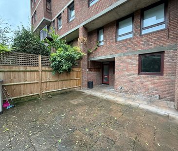 3 Bed Flat, West Kensington / Hammersmith, W14 - Photo 2