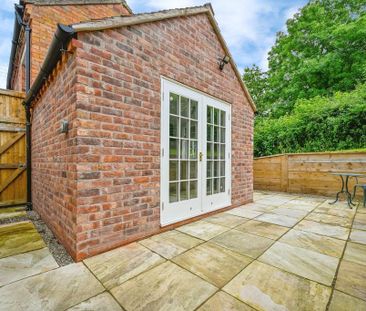 2 bedroom detached house to rent - Photo 5