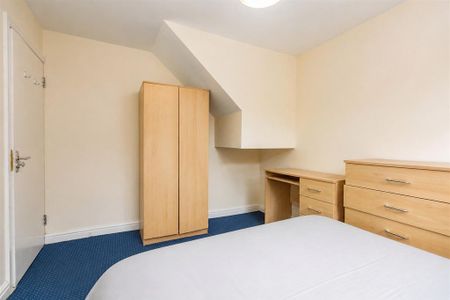 6 bedroom house to rent - Photo 4