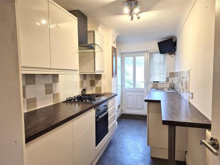 1 bedroom flat to rent - Photo 3