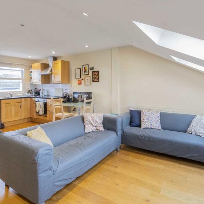 1 bedroom flat to rent - Photo 1