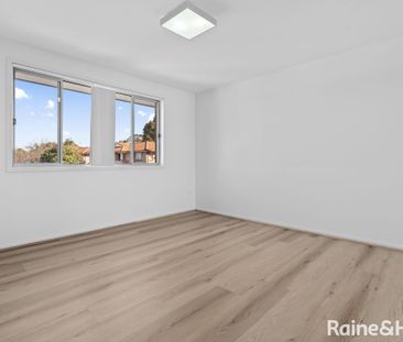 27 Packard Place, Horningsea Park, NSW 2171 - Photo 4